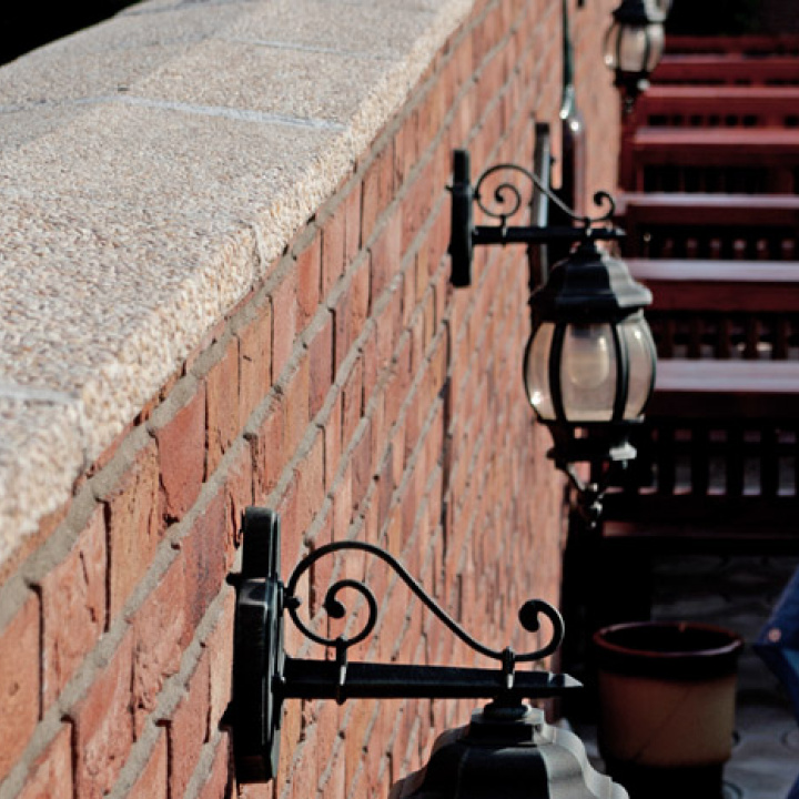 Sedlové striešky na múriky Sedlové striešky na múriky