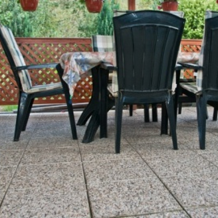 Dlaždice 40 × 40 × 4 a 40 x 40 x 1,9 Dlaždice 40 × 40 × 4 a 40 x 40 x 1,9